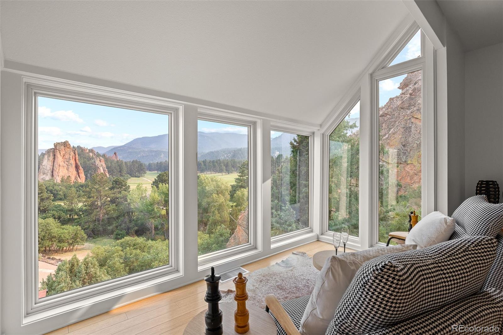 6671 Wauconda Drive