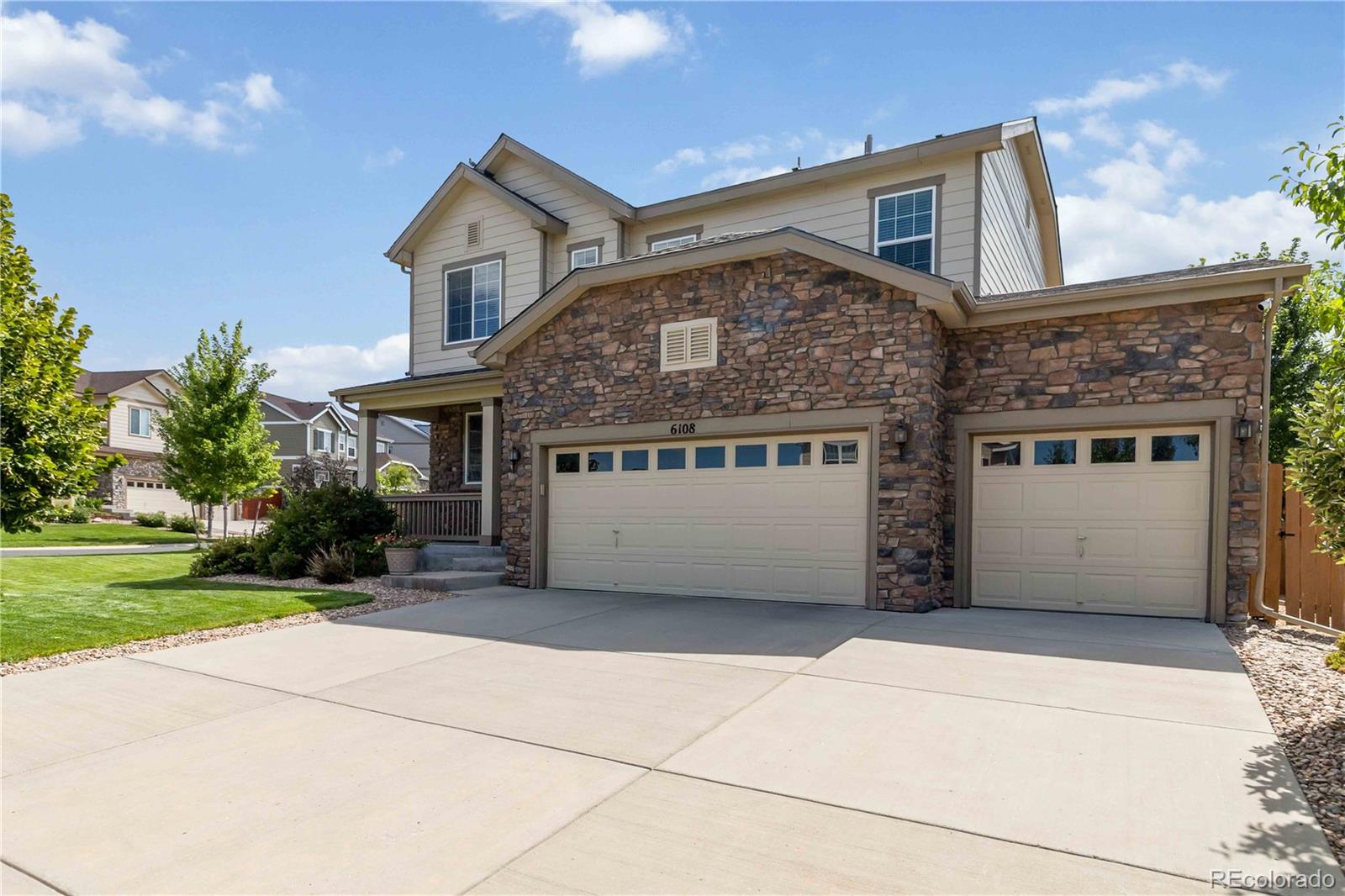 6108 S Harvest Court