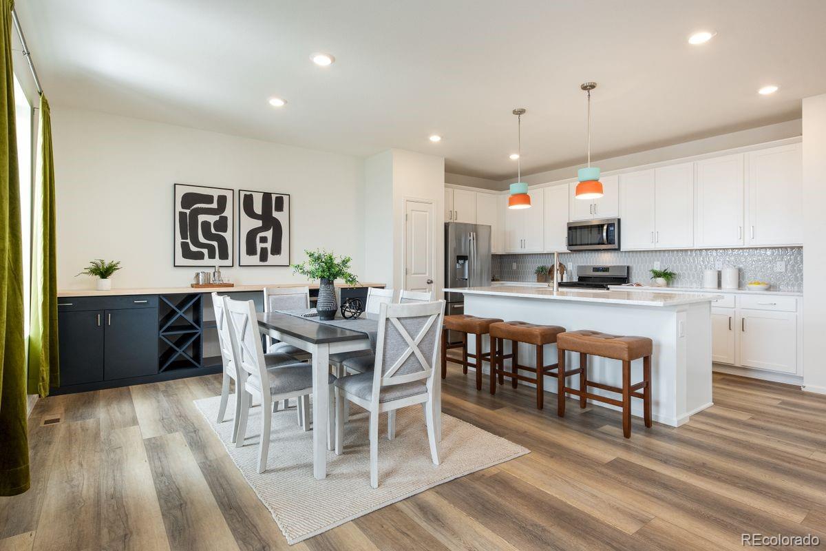 17673 W 93rd Place