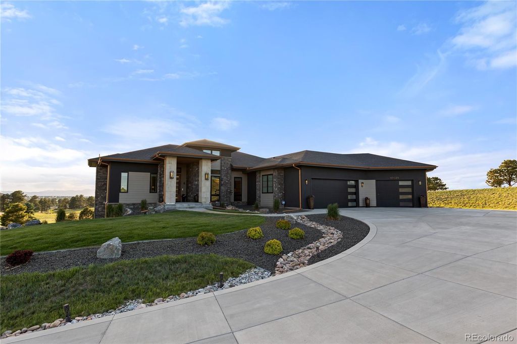 Photo of 10689 Shadow Pines Road, Parker, CO 80138 (MLS # 5891408)
