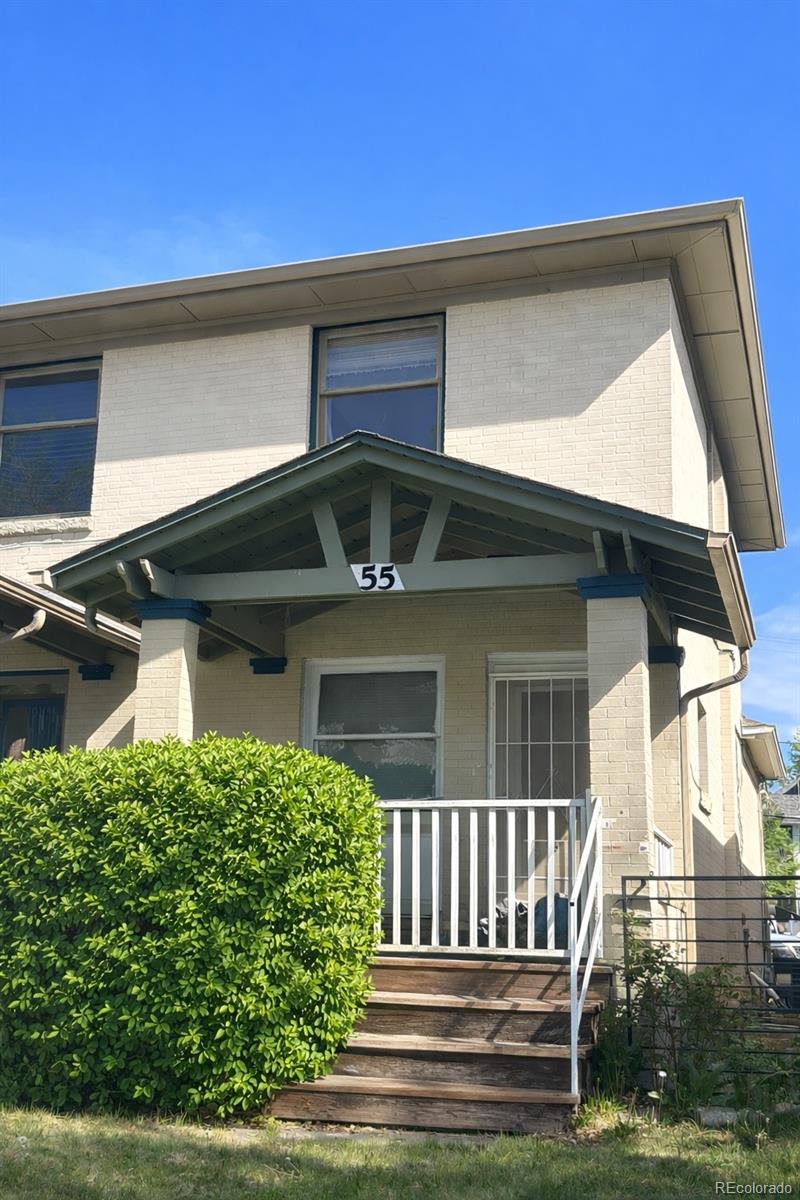 55 W Alameda Avenue