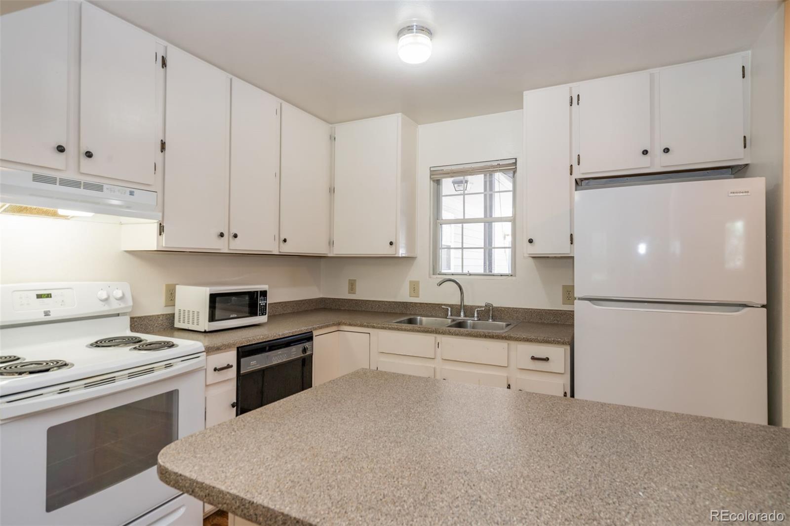 720 City Park Avenue C310