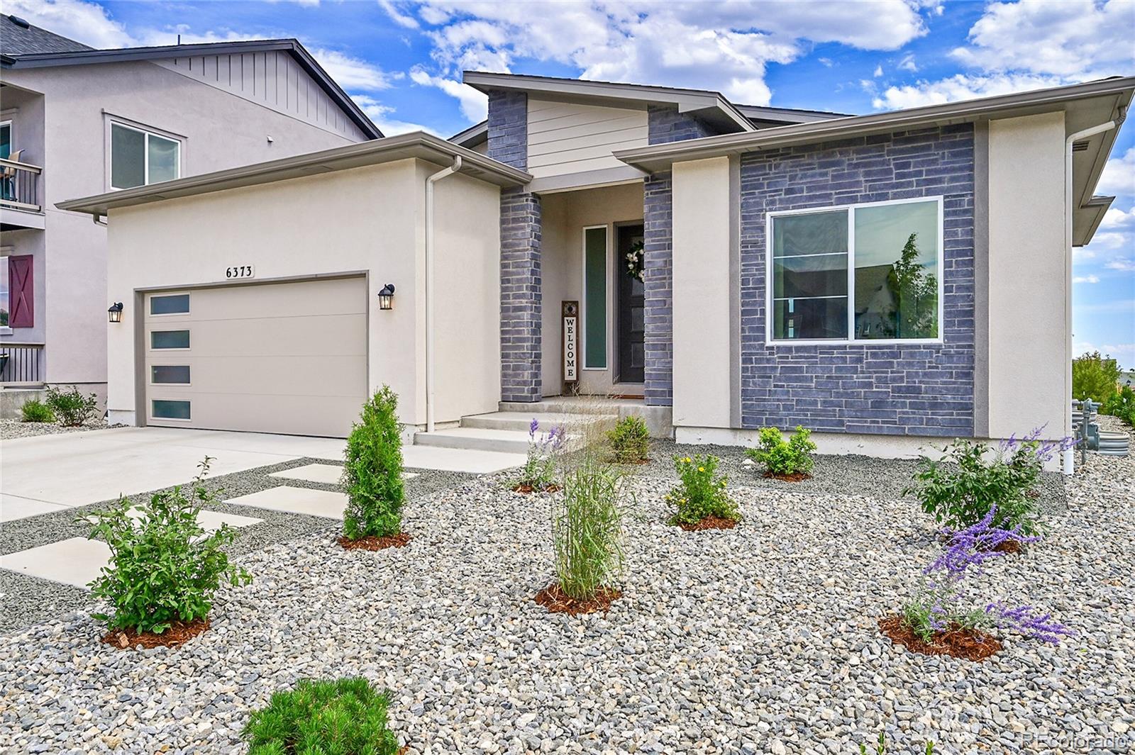 6373 Deco Drive