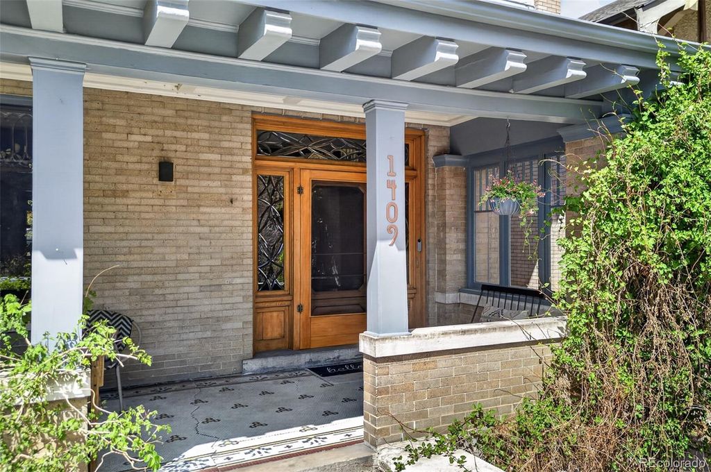 Photo of 1409 Columbine Street, Denver, CO 80206 (MLS # 4797105)