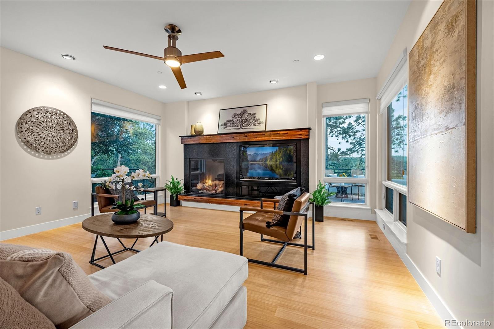 205 Cobblestone Way