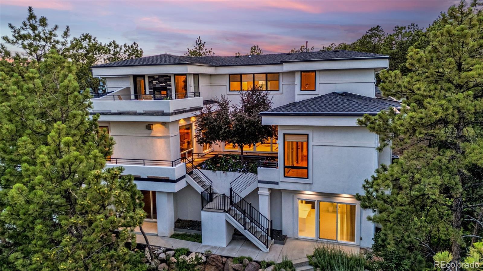 205 Cobblestone Way