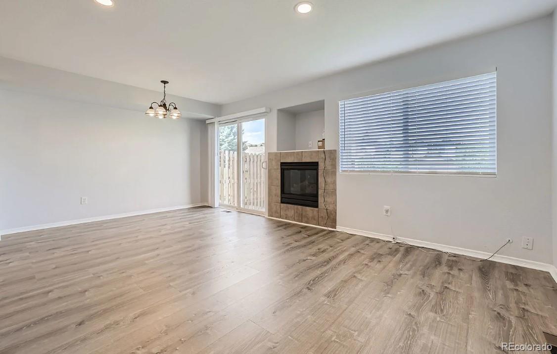 5925 - 5943 University Village View