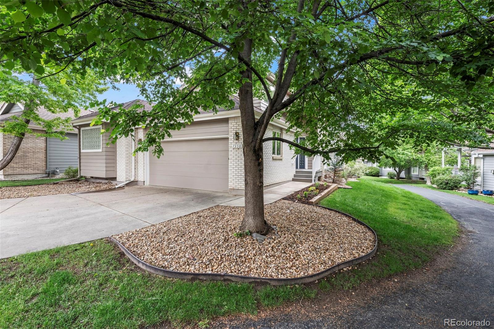 7358 Buckingham Court