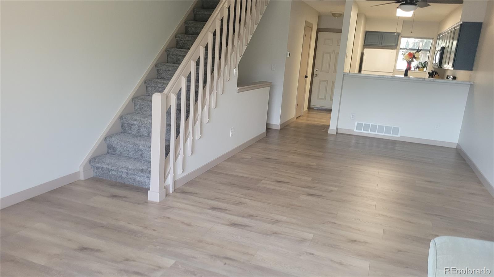 1818 S Quebec Way 5-7