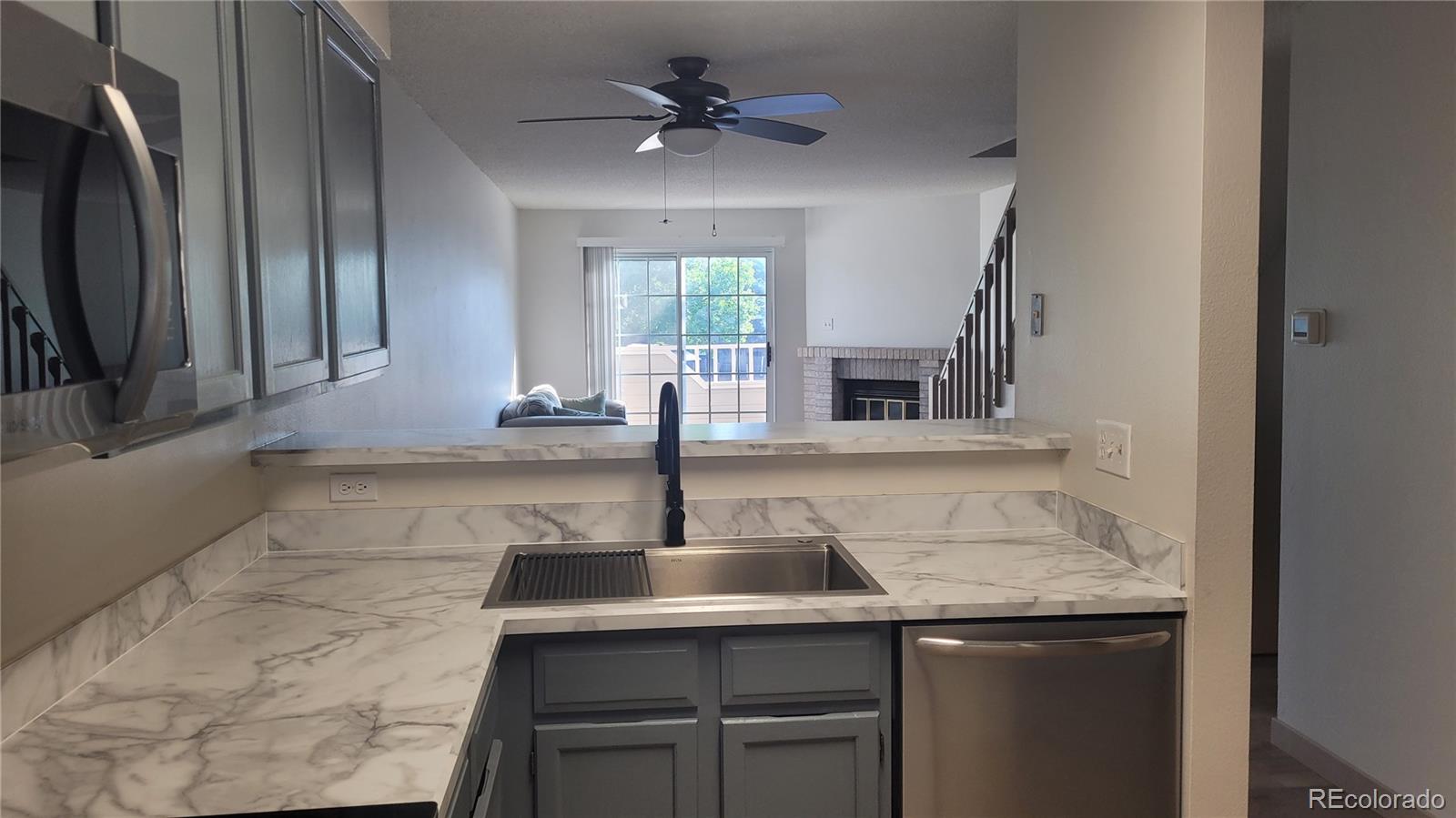 1818 S Quebec Way 5-7