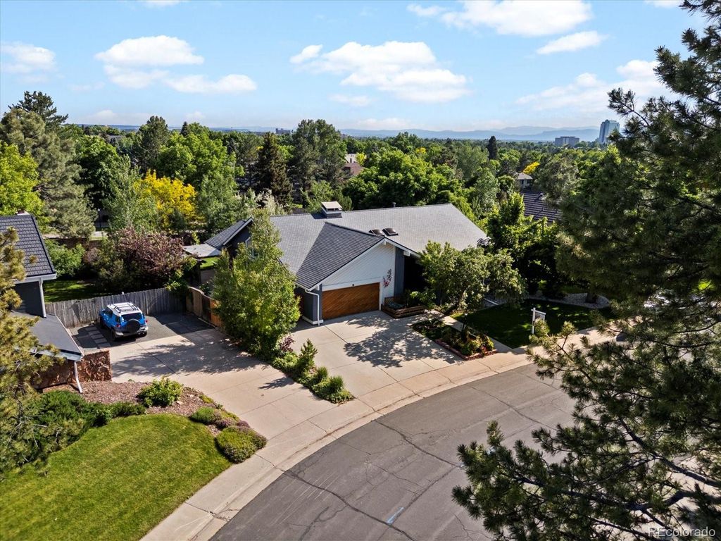 Photo of 5884 S Hanover Way, Greenwood Village, CO 80111 (MLS # 7873533)