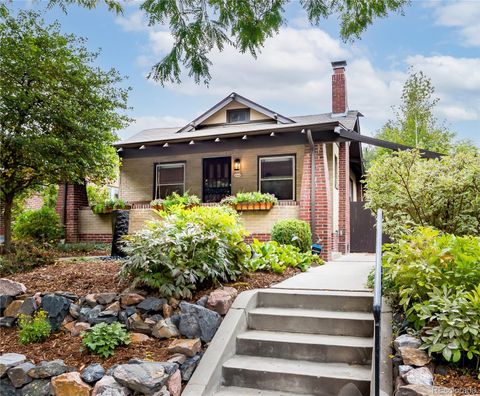 Photo of 2022 Jasmine Street, Denver, CO 80207 (MLS # 9298119)