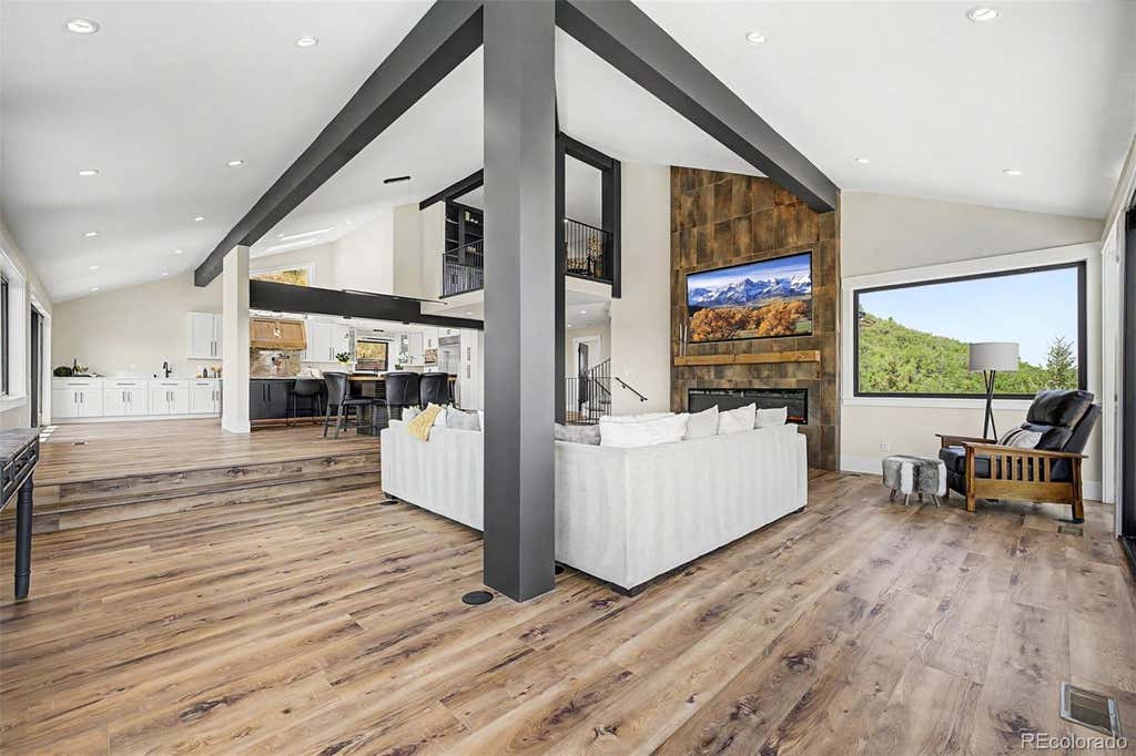 Photo of 6243 Buffalo Run, Littleton, CO 80125 (MLS # 6599453)