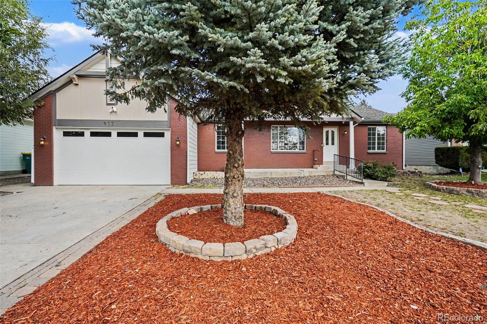 932 S Quintero Court