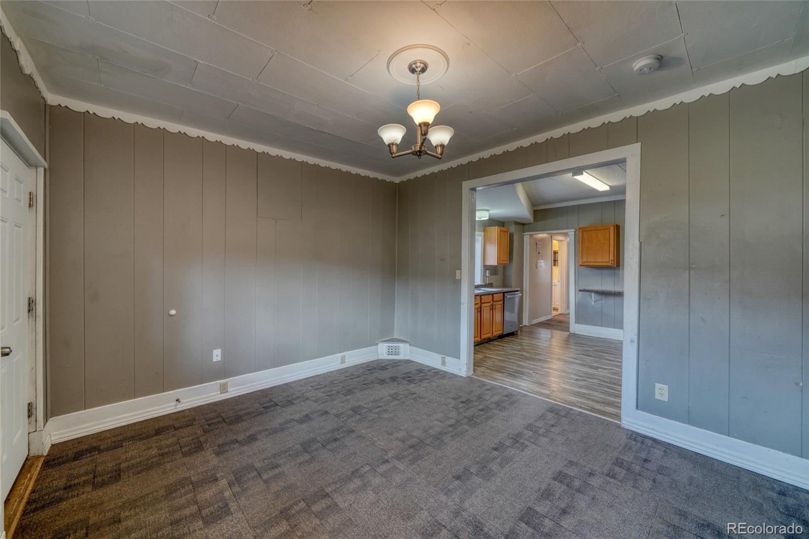 1117 Poplar Street