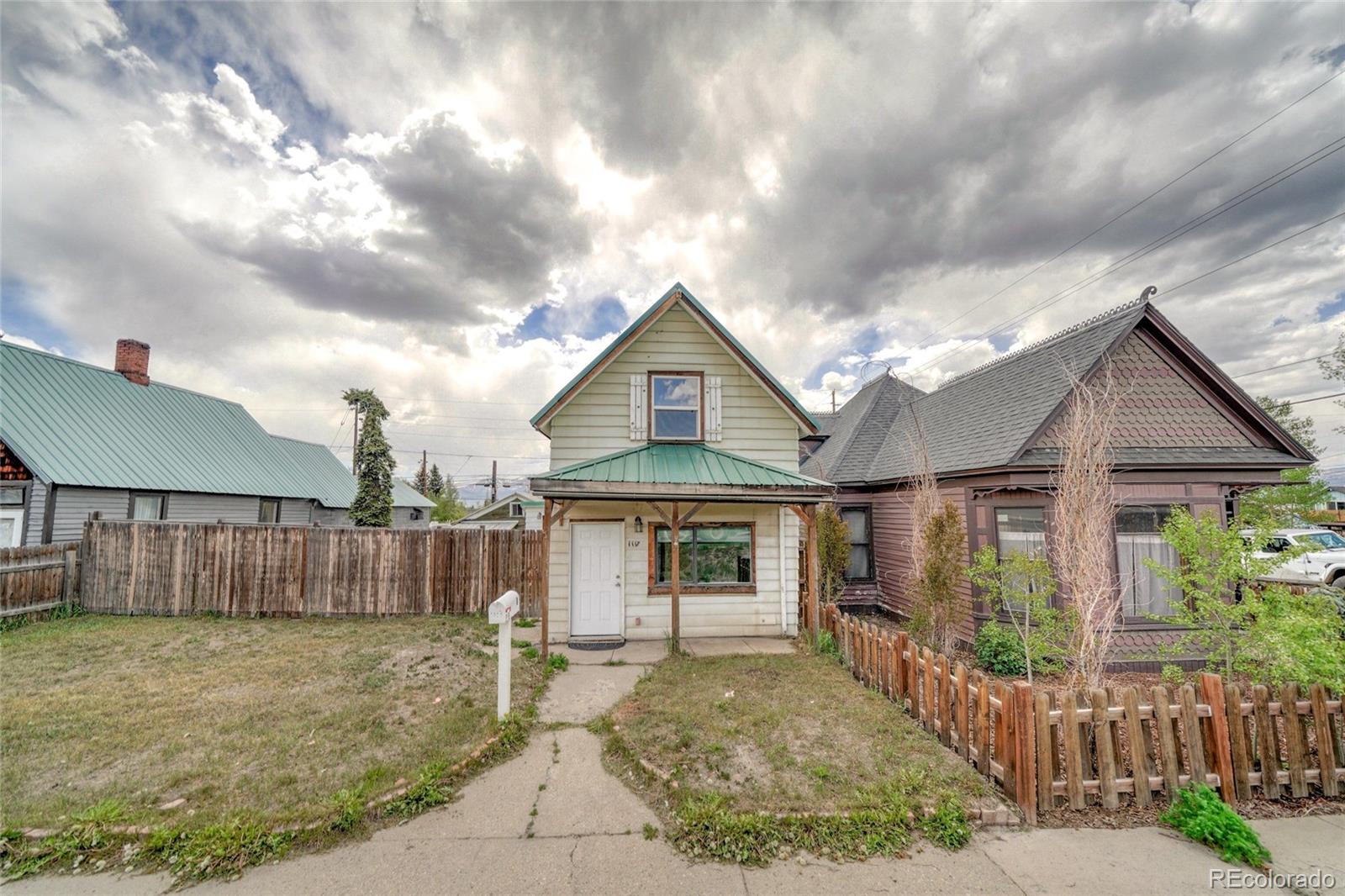 1117 Poplar Street
