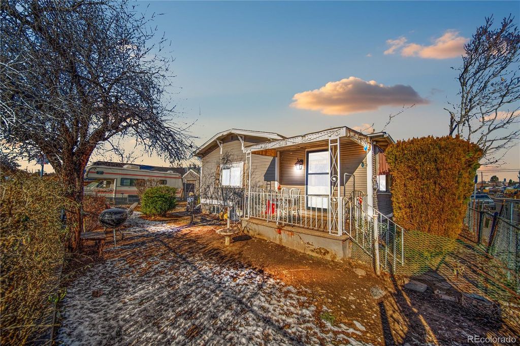 Photo of 499 S Knox Court, Denver, CO 80219 (MLS # 1661524)