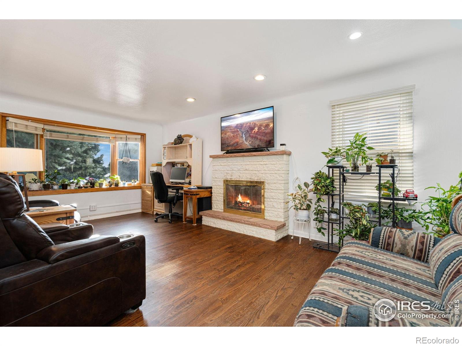 1805 19th Avenue