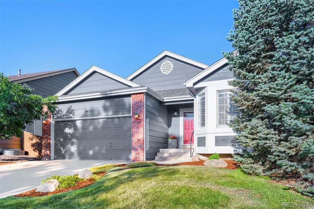 Photo of 9435 High Cliffe Street, Littleton, CO 80129 (MLS # 7805510)