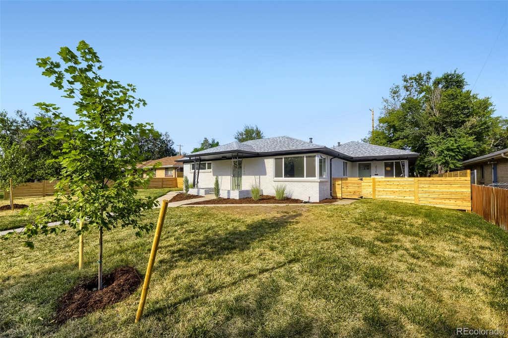 Photo of 3538 Kearney St, Denver, CO 80207 (MLS # 7376724)