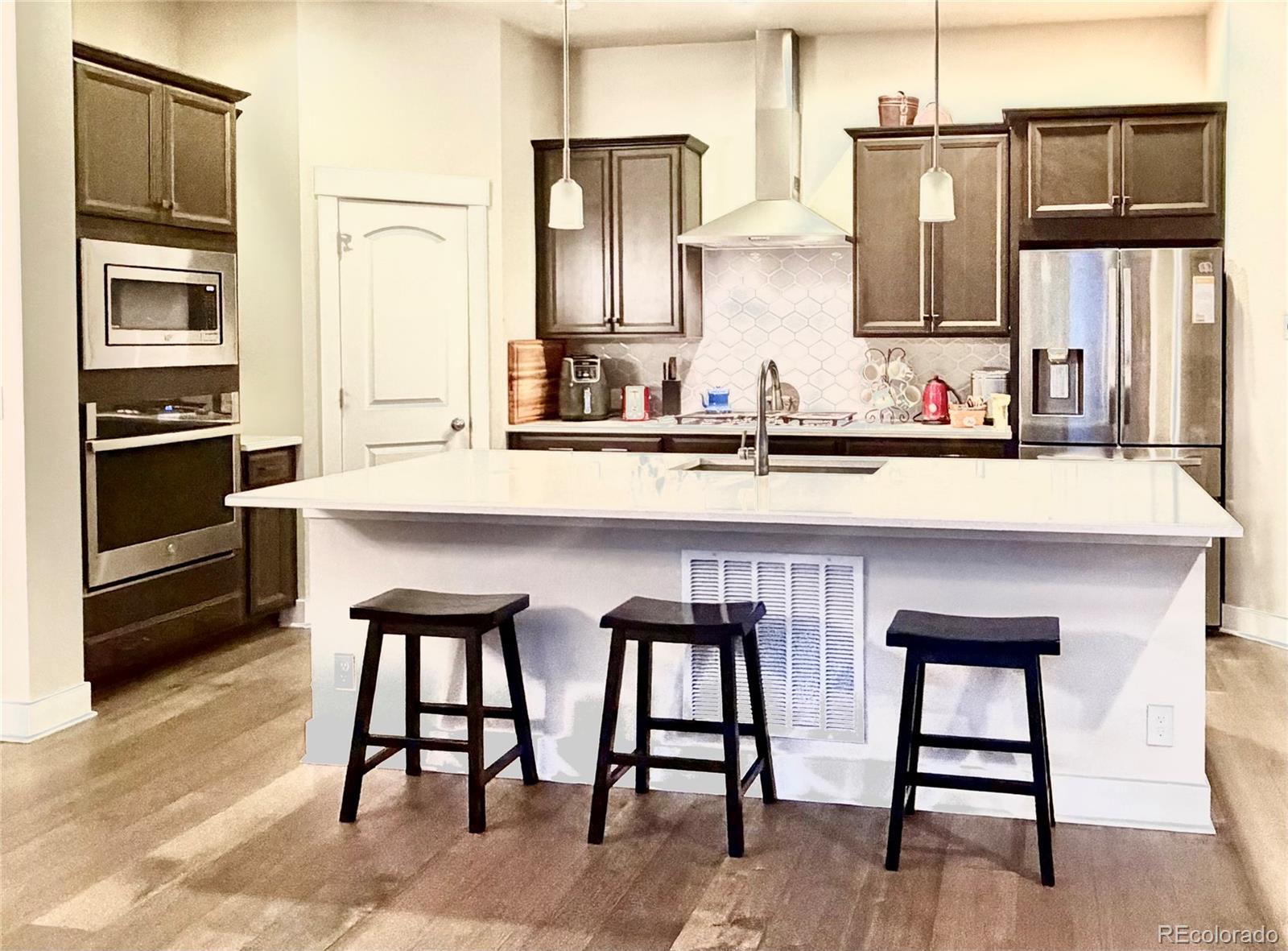 10350 E 57th Place