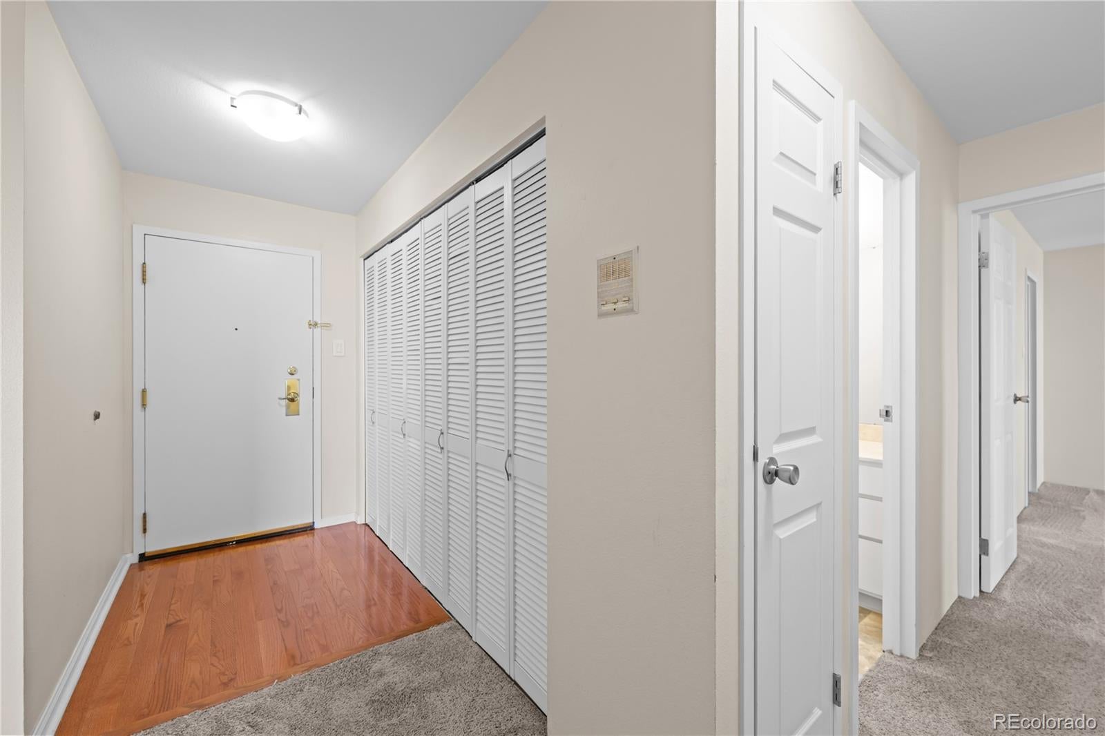 480 S Marion Parkway 1403
