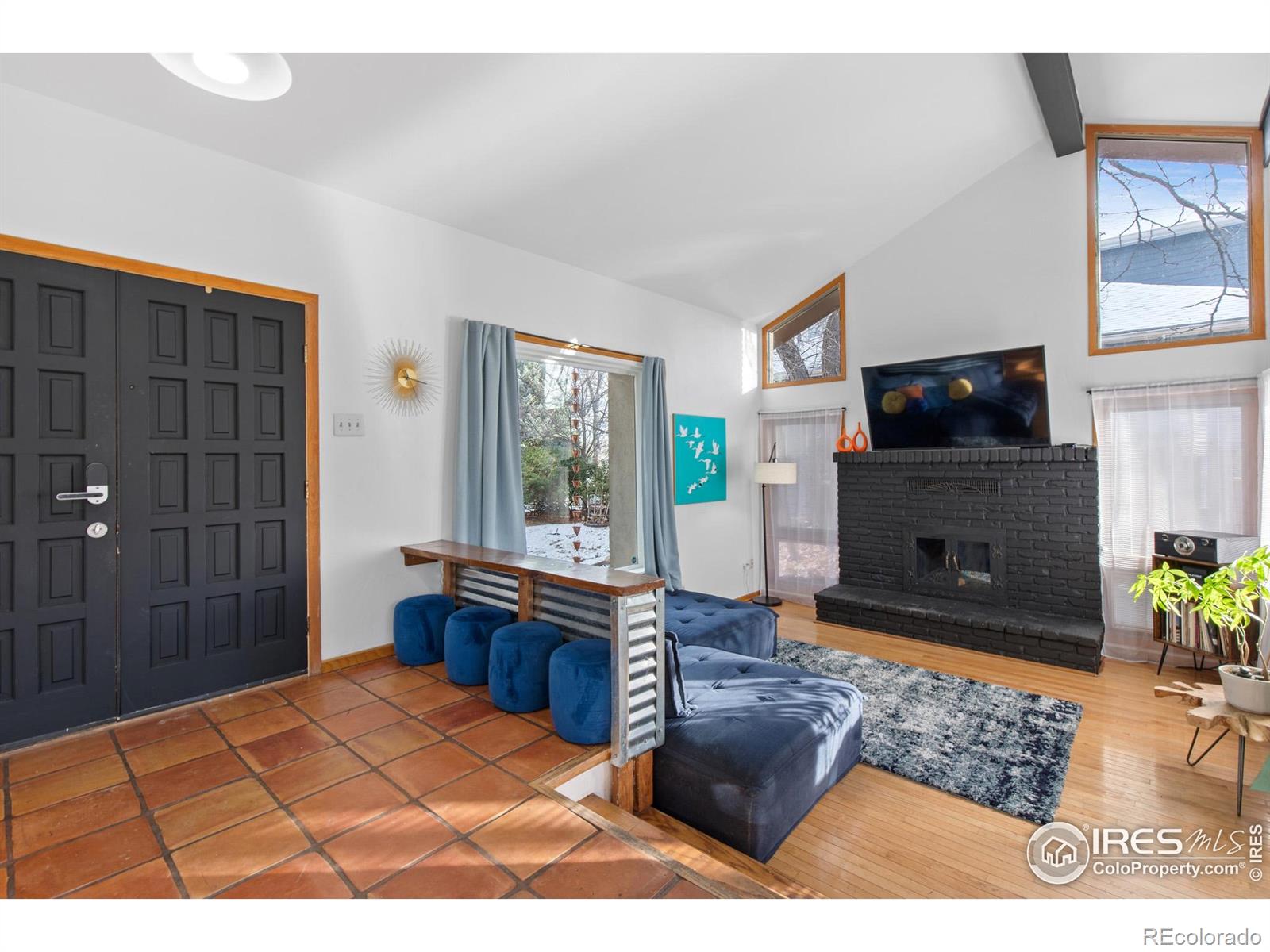 2725 Silver Creek Drive