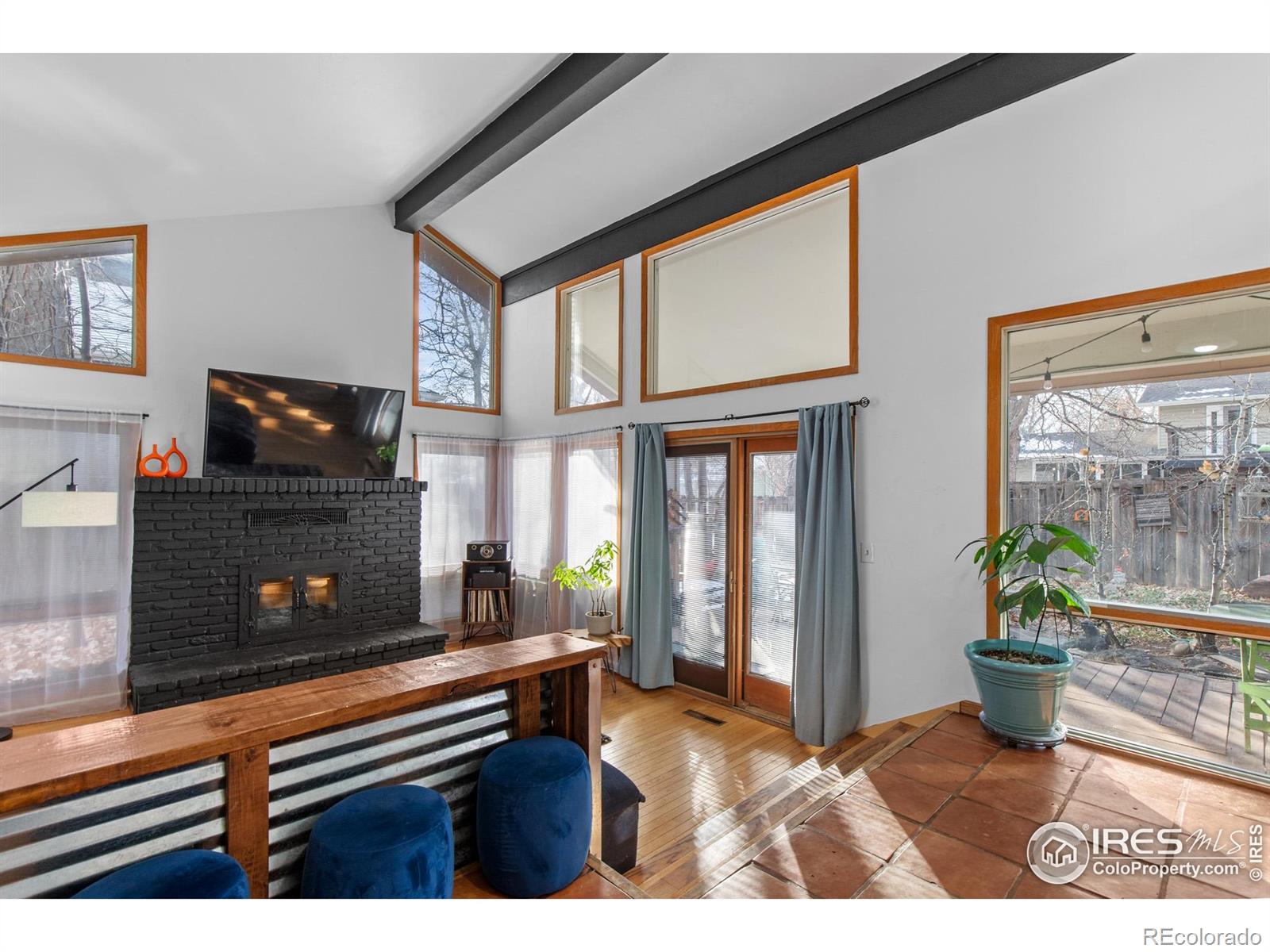 2725 Silver Creek Drive