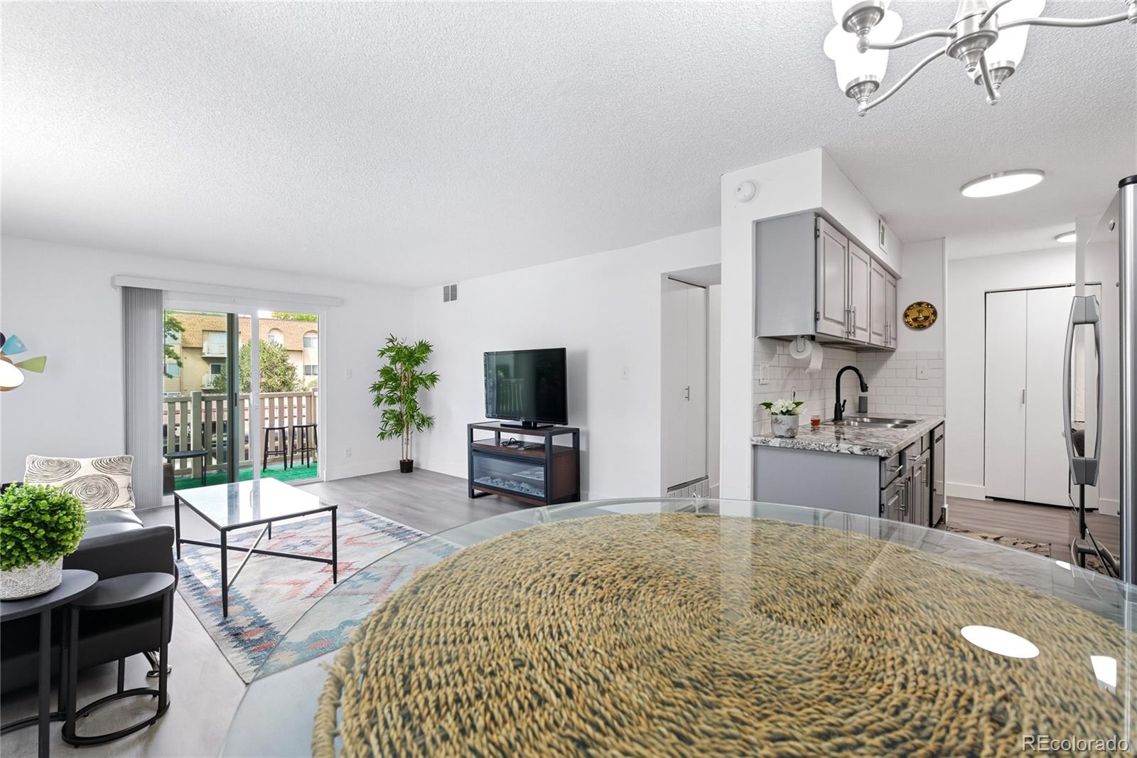 7455 E Quincy Avenue 204