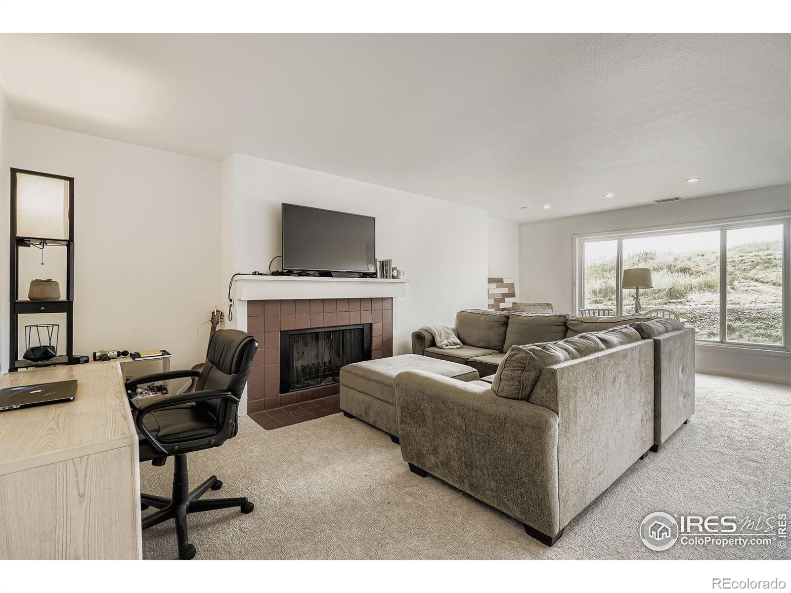 1596 Bradley Drive