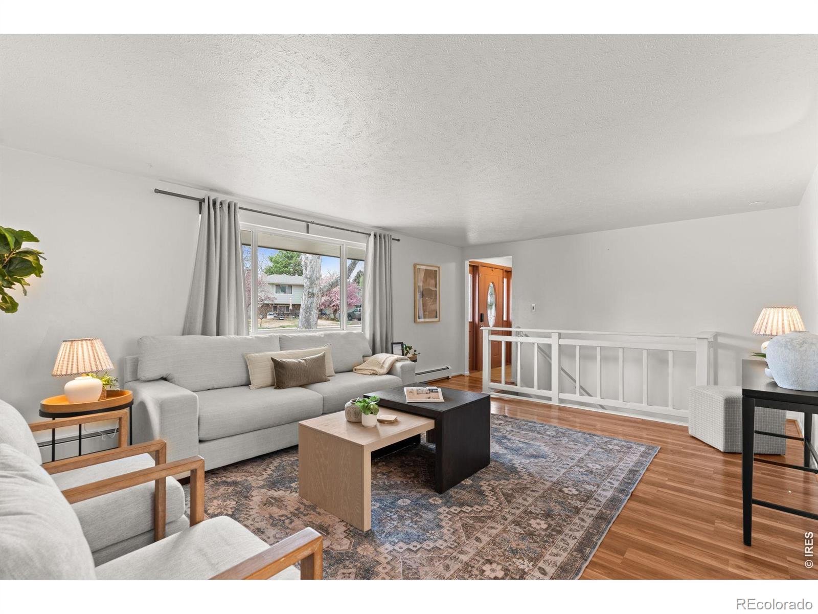 2402 N Estrella Avenue