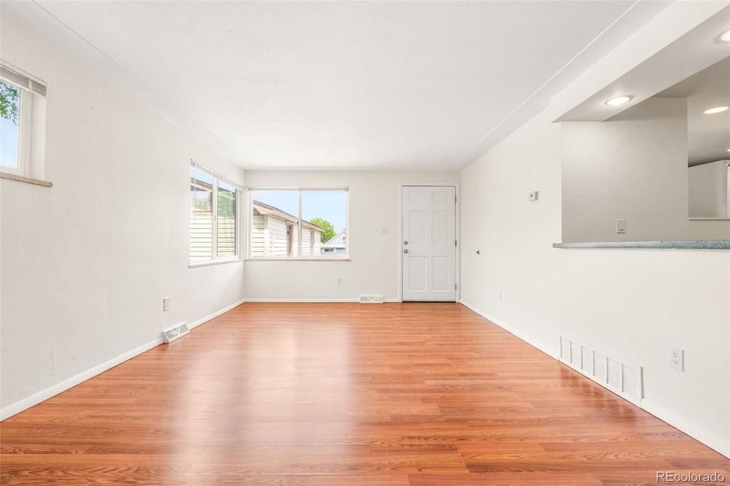 Photo of 1057 S Osceola Street, Denver, CO 80219 (MLS # 8064839)