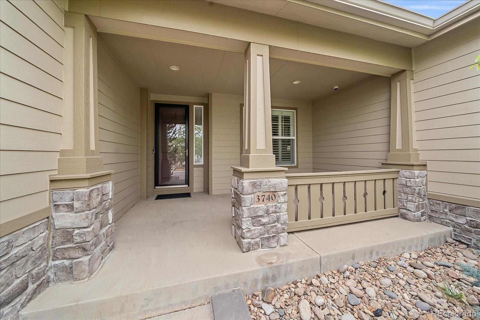 3740 Fairbrook Point