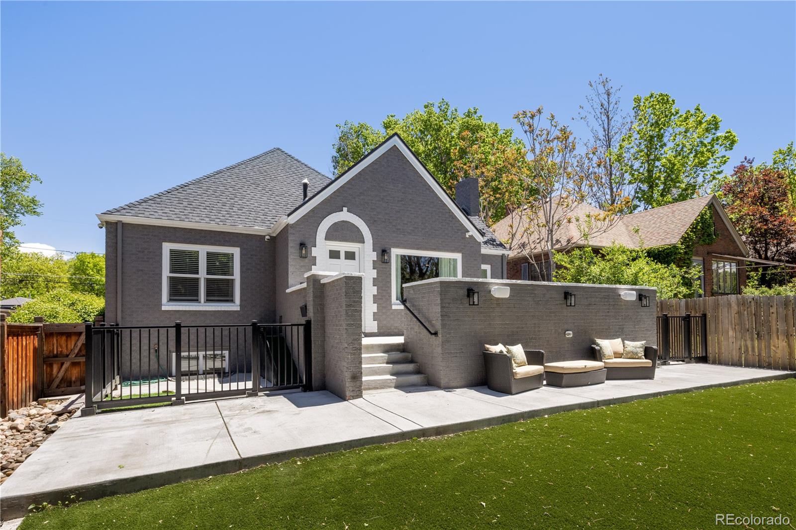 420 N Colorado Boulevard