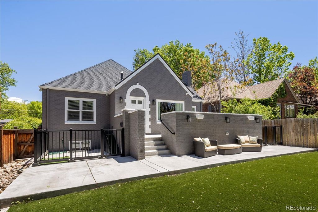 Photo of 420 N Colorado Boulevard, Denver, CO 80206 (MLS # 6456370)