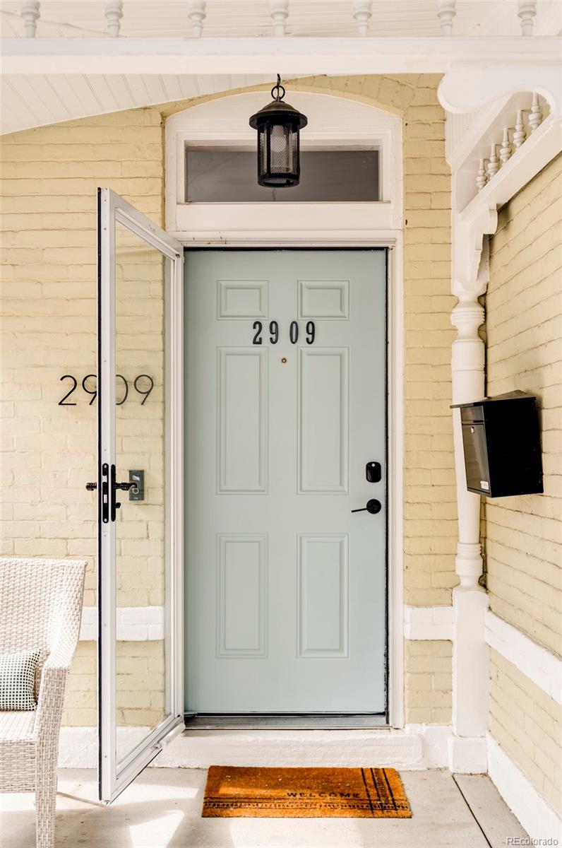 2909 Glenarm Place
