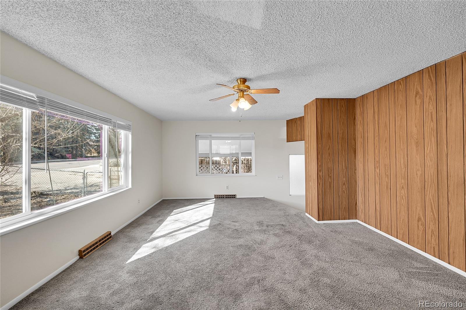 1526 Main Street