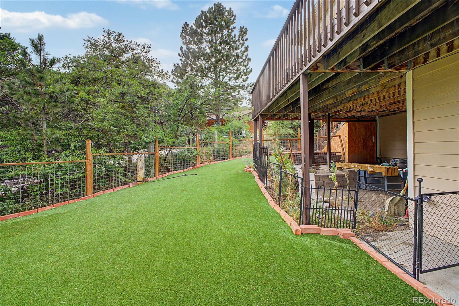 395 Dawson Court