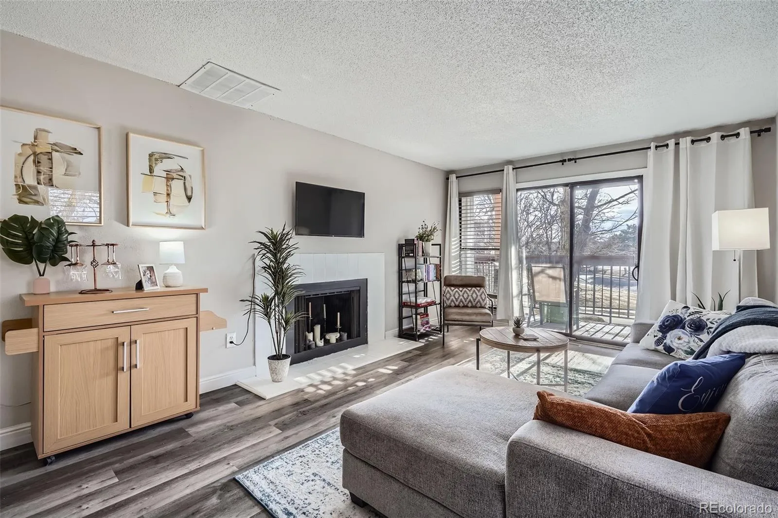 Westminster, Colorado 80031, United States, 2 Bedrooms Bedrooms, ,1 BathroomBathrooms,Residential,Active,5946