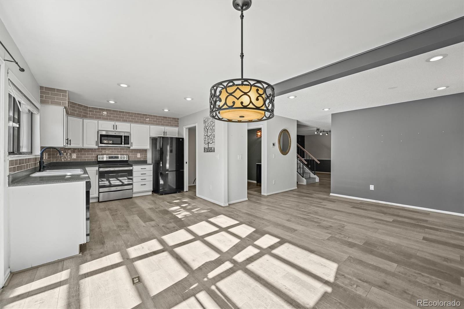 4850 S Ammons Street 931