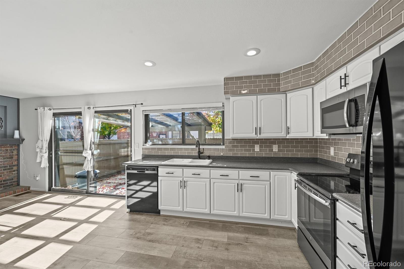 4850 S Ammons Street 931