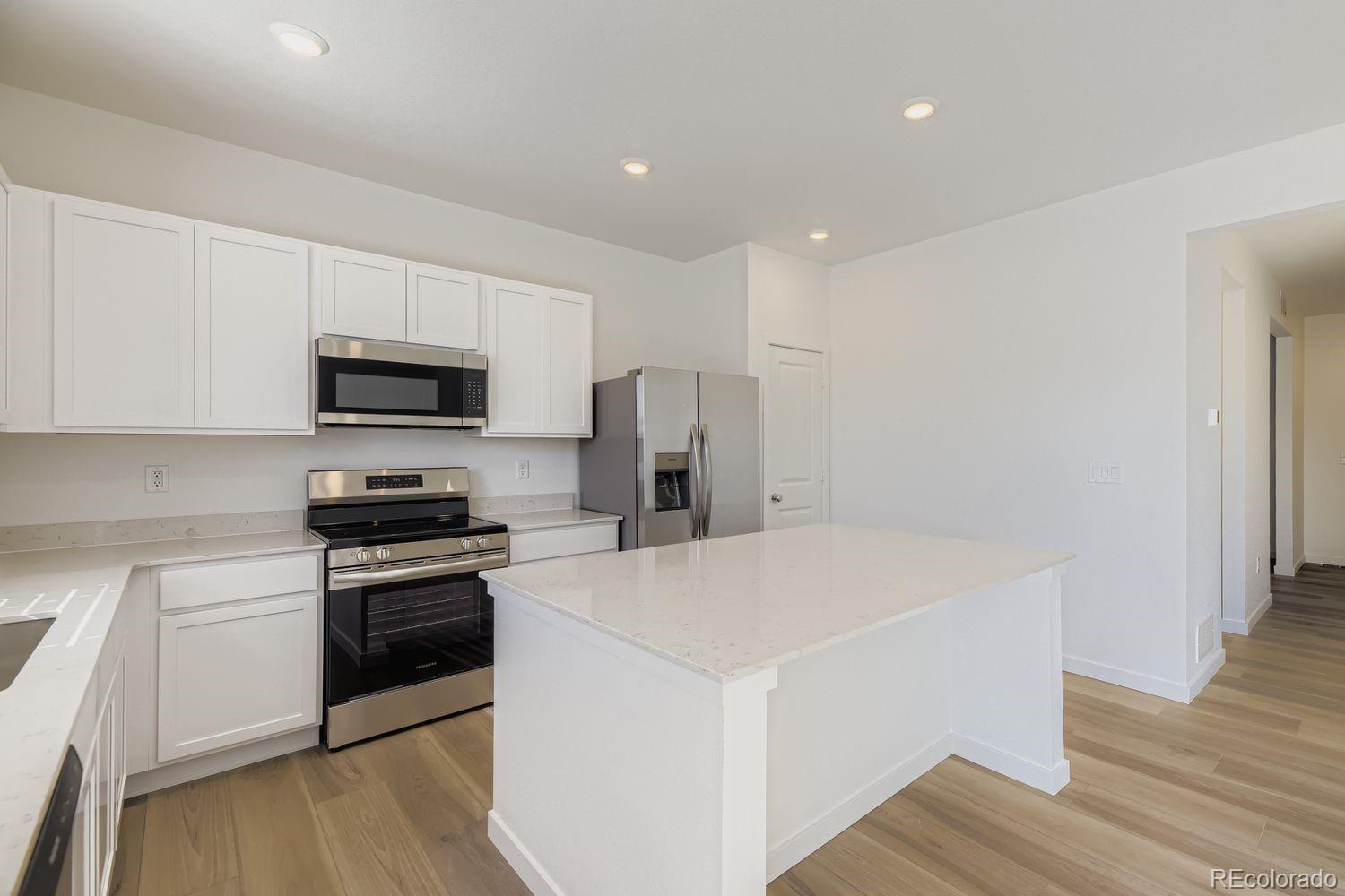 15225 Milwaukee Street