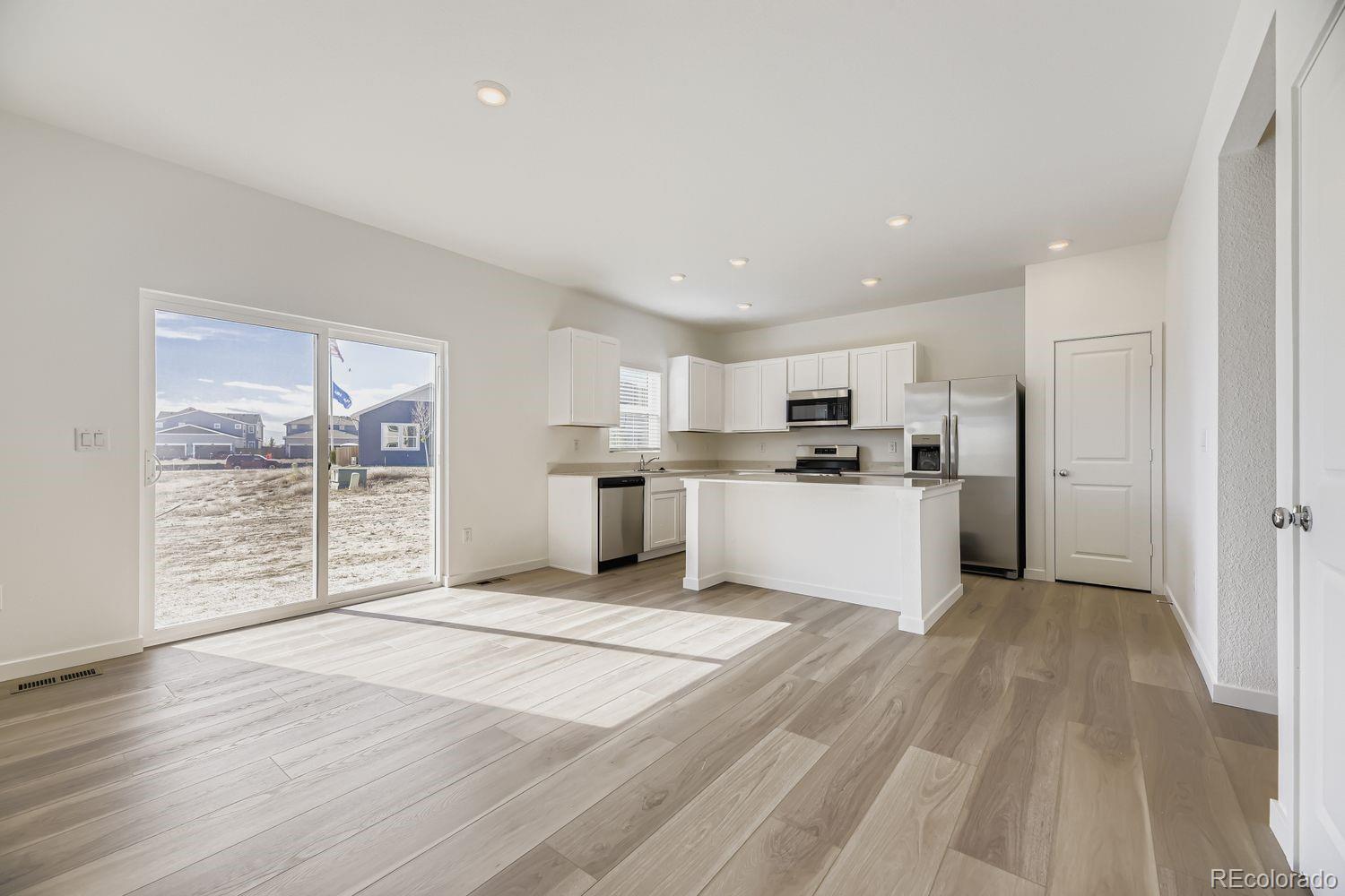 15225 Milwaukee Street