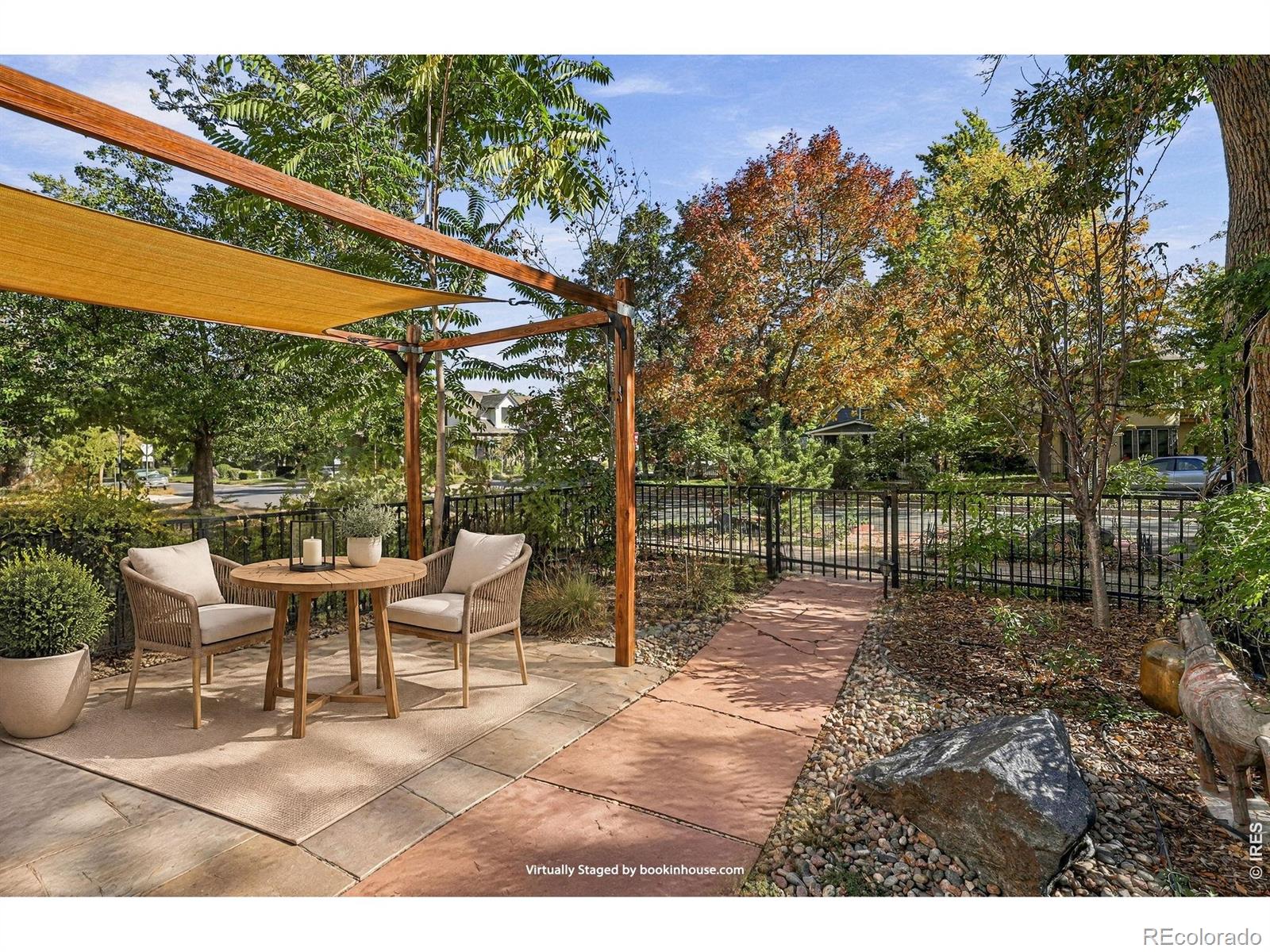 377 Pearl Street 5