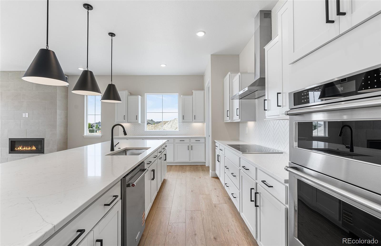 8831 S Quemoy Street