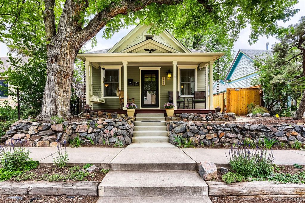Photo of 5736 S Bemis Street, Littleton, CO 80120 (MLS # 8385087)