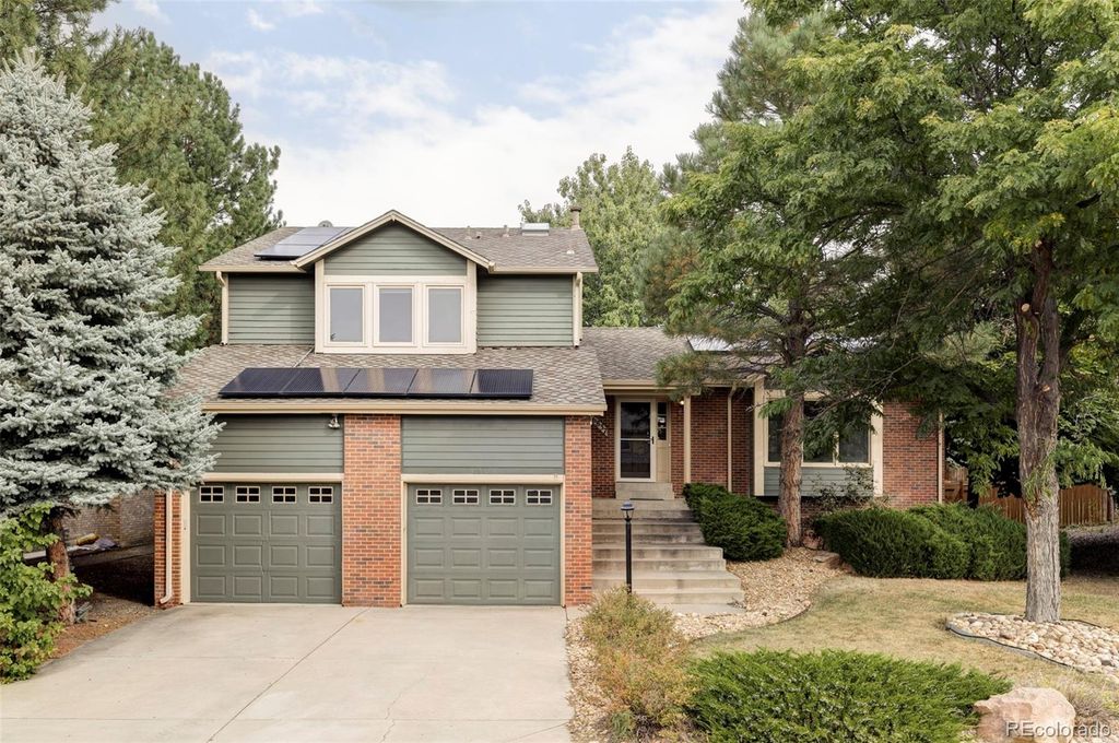 Photo of 16837 E Crestline Place, Centennial, CO 80015 (MLS # 3690239)