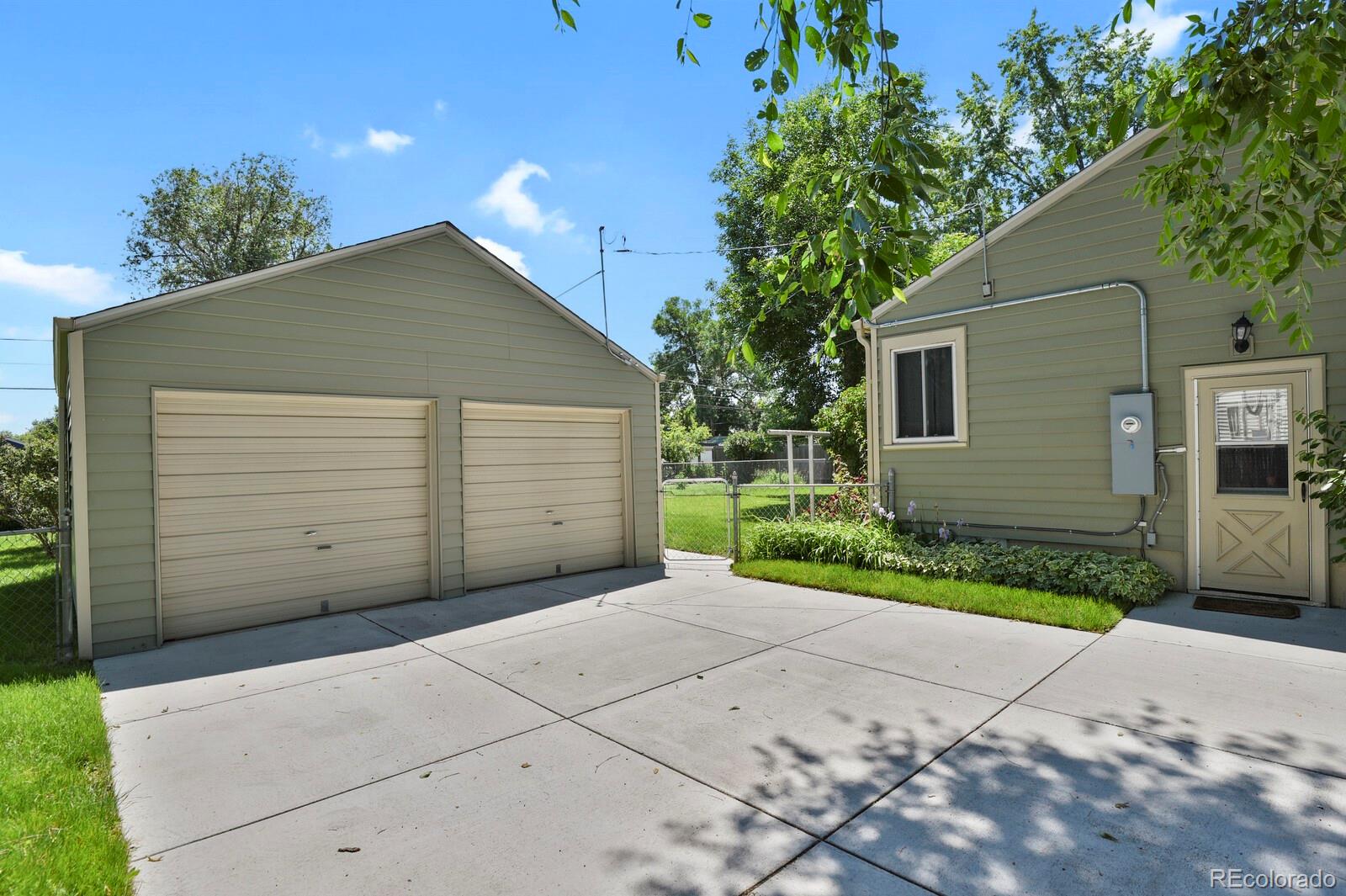4546 S Logan Street, Englewood, CO, 80113 4 4546 S Logan Street