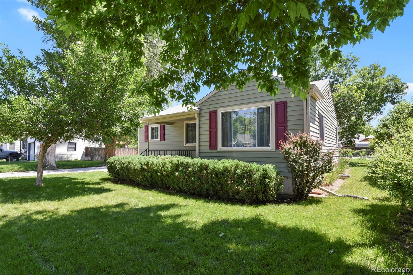 4546 S Logan Street, Englewood, CO, 80113 1 4546 S Logan Street
