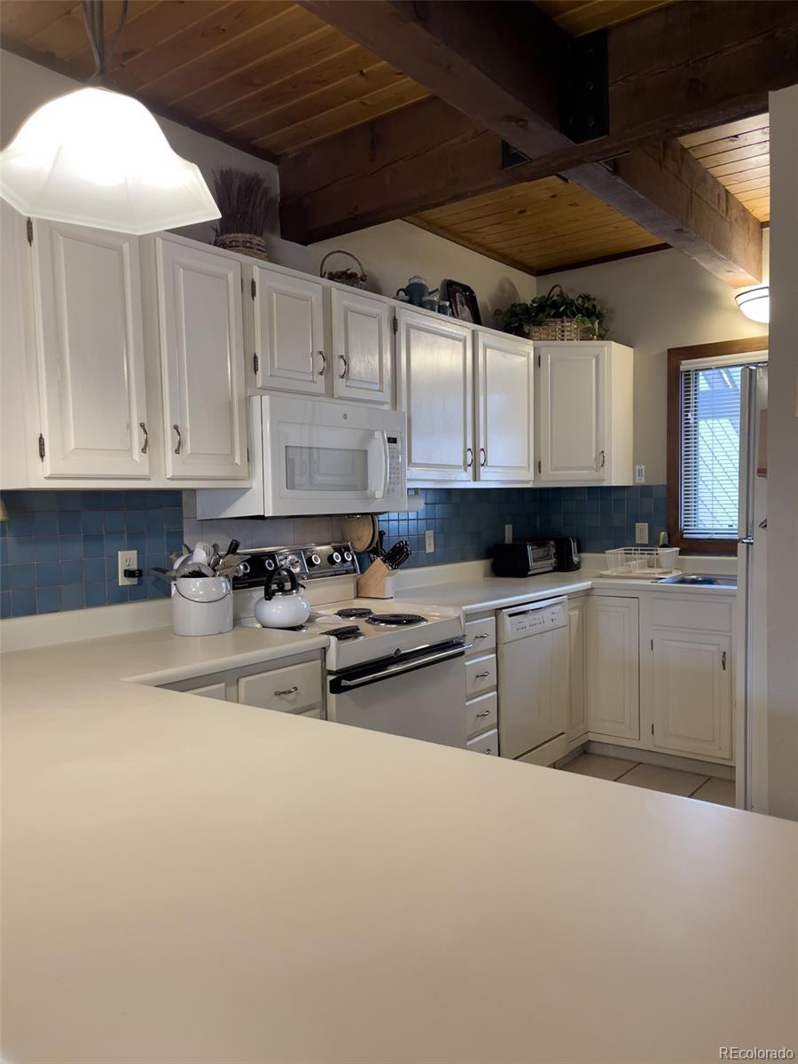224 Creekside Drive B